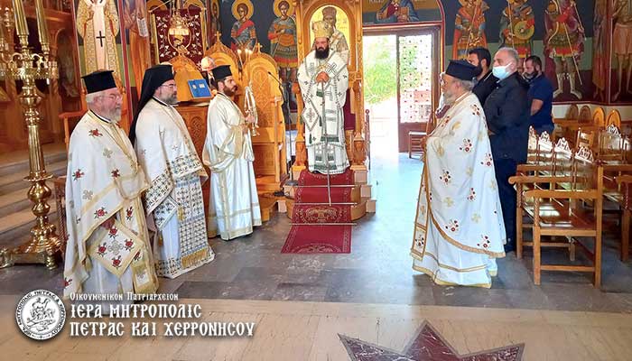 Πέτρας: “Η θεολογία του Τιμίου Σταυρού είναι η καρδιά του Ευαγγελίου”