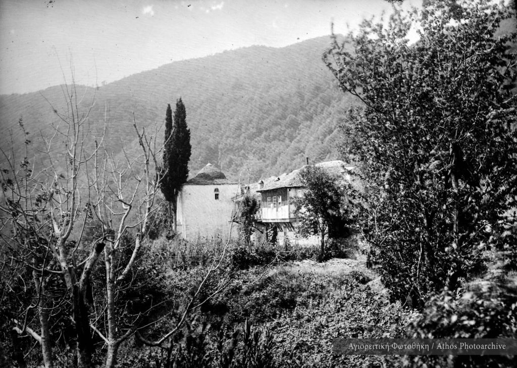 Το Κελλί Αγίου Νικολάου Μπαρμπερά χθές και σήμερα