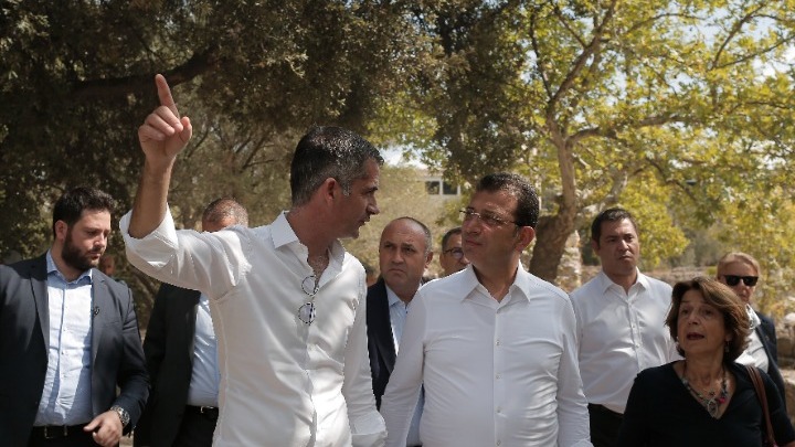 Στα έργα ανάπλασης της Αθήνας ο Εκρέμ Ιμάμογλου