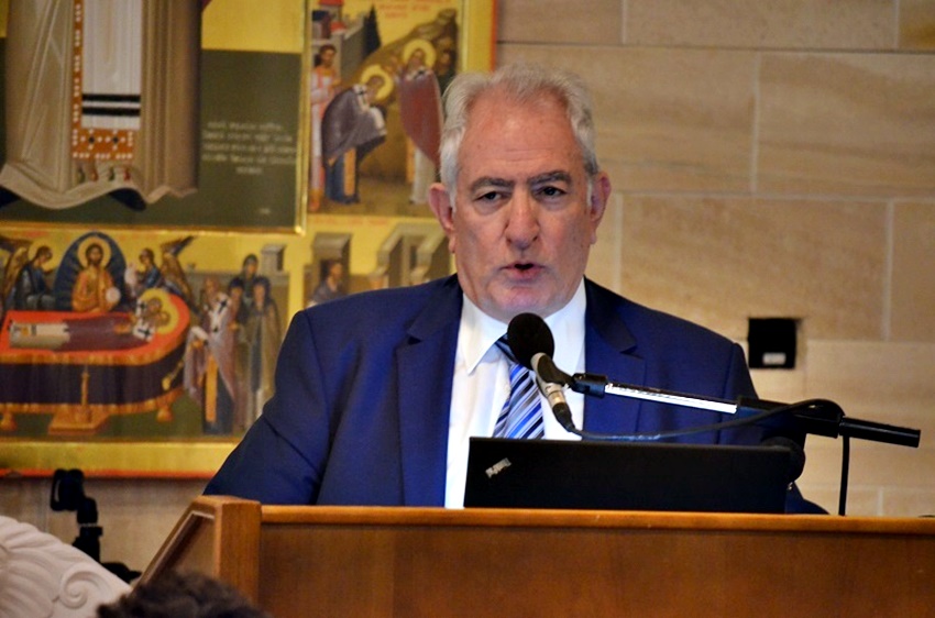 Η Θεολογία στη σκέψη και τα τραγούδια του Μίκη Θεοδωράκη