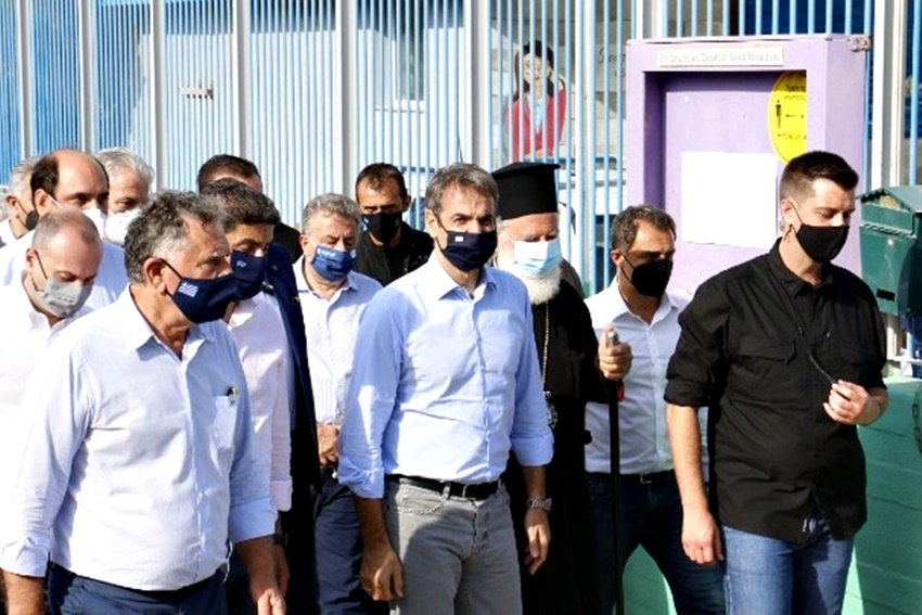 Κάτοικοι στον Μητσοτάκη: «Θα μείνετε στα λόγια όπως πάντα;»