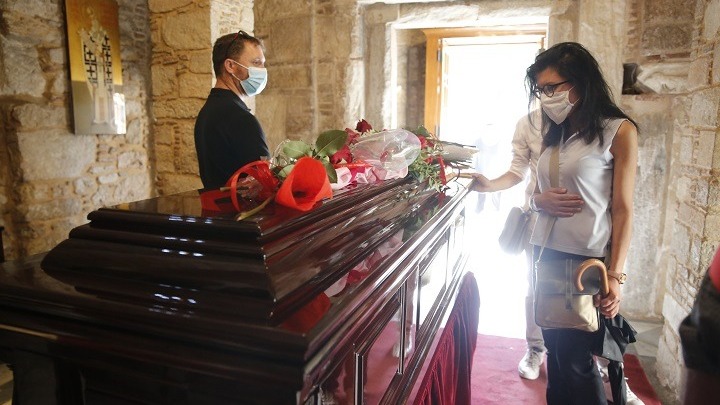 Η Αθήνα “αποχαιρετά” σήμερα τον Μίκη Θεοδωράκη