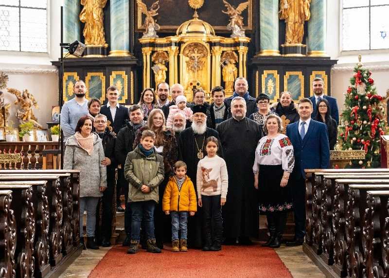 Mitropolitul Serafim a vizitat parohia Straubing și a sfințit o icoană oferită unei mănăstiri din zonă