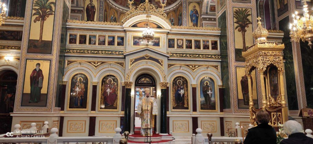 Ο Μητροπολίτης Φθιώτιδος στον Ιερό Ναό Αγίου Σπυρίδωνος Πειραιώς