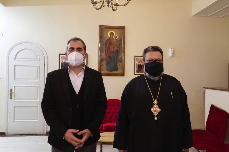 Θεοφάνεια: Έκκληση Μητροπολίτη Μεσσηνίας και δημάρχου Καλαμάτας για αυστηρή τήρηση μέτρων (βίντεο)