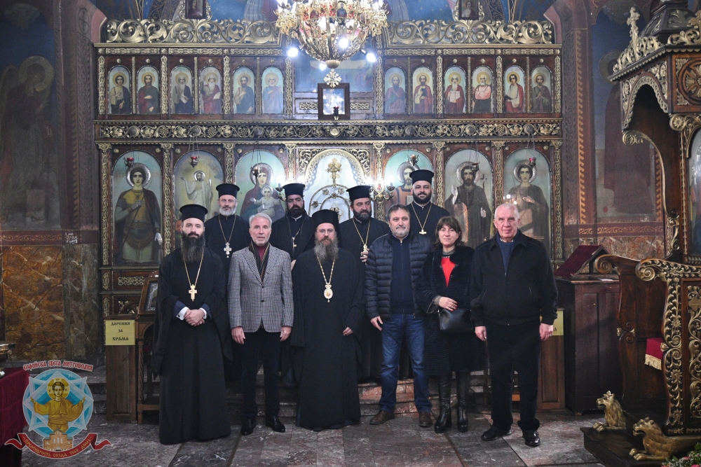 Архиерейска света Литургия беше отслужена в столичния храм „Възкресение Христово“