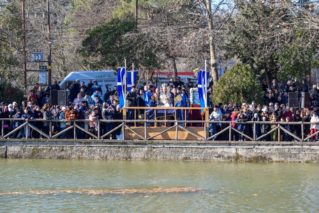 Χωρίς κολυμβητές η φετινή κατάδυση του Σταυρού στις Σέρρες