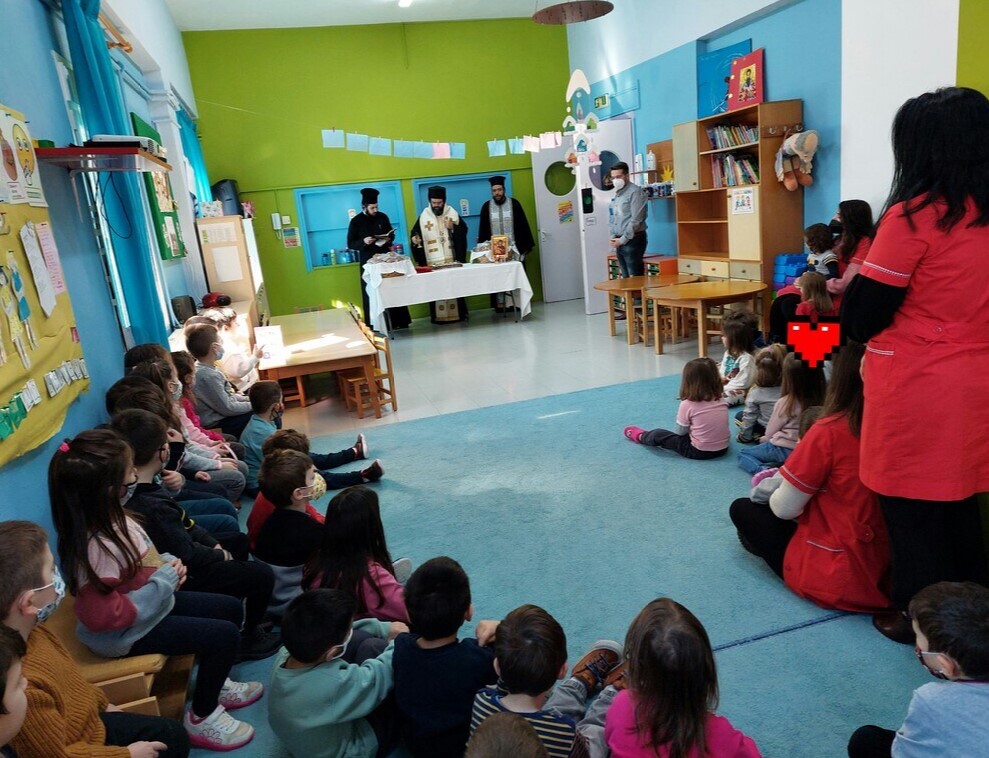 Ευλογία βασιλόπιτας των βρεφονηπιακών σταθμών της Ι.Μ. Μαρωνείας