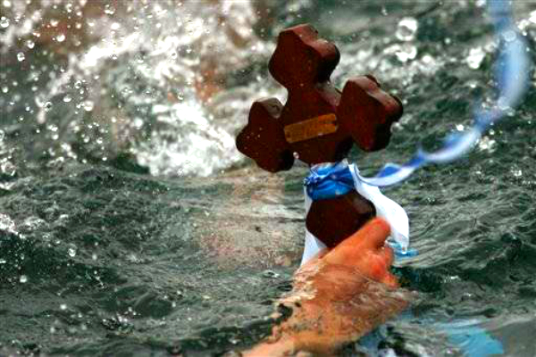 ΑΣΤΟΡΙΑ: Η Αστυνομία θα αποφασίσει για τη ρίψη του σταυρού